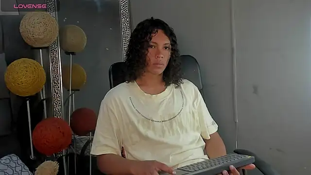 Snapshot of dylaans19 chatting on February 1, 2026, 3:10 pm dylaans19 online show from February 1, 2026, 3:10 pm