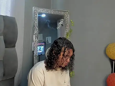 Snapshot of dylaans19 chatting on February 16, 2026, 2:13 pm dylaans19 online show from February 16, 2026, 2:13 pm