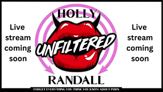 Snapshot of hollyrandall chatting on July 23, 2026, 9:02 pm hollyrandall online show from July 23, 2026, 9:02 pm