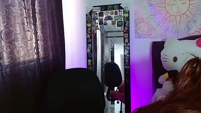 kittymiauu444 online show from February 9, 2026, 3:16 pm