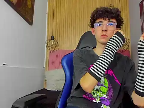 Syriussz online show from March 2, 2026, 8:04 pm