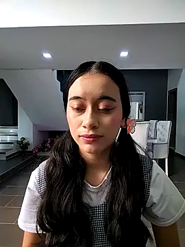 Snapshot of l0lita_emi chatting on February 23, 2026, 3:09 pm l0lita emi online show from February 23, 2026, 3:09 pm