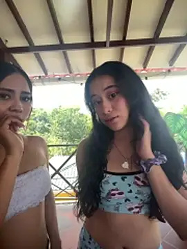 Snapshot of l0lita_emi chatting on February 27, 2026, 3:12 pm l0lita emi online show from February 27, 2026, 3:12 pm