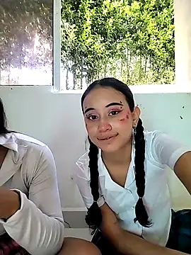 Snapshot of l0lita_emi chatting on March 22, 2026, 3:04 pm l0lita emi online show from March 22, 2026, 3:04 pm