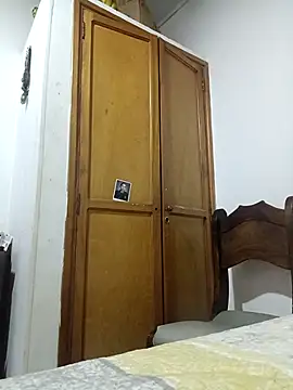 DaisyPassio online show from March 8, 2026, 1:36 am