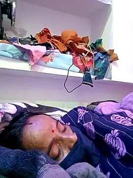 Snapshot of kiiuu_sexe chatting on February 1, 2026, 7:23 pm kiiuu sexe online show from February 1, 2026, 7:23 pm