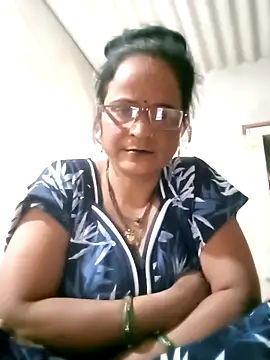 Snapshot of kiiuu_sexe chatting on February 16, 2026, 10:22 am kiiuu sexe online show from February 16, 2026, 10:22 am