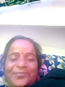 Snapshot of kiiuu_sexe chatting on March 13, 2026, 5:41 pm kiiuu sexe online show from March 13, 2026, 5:41 pm