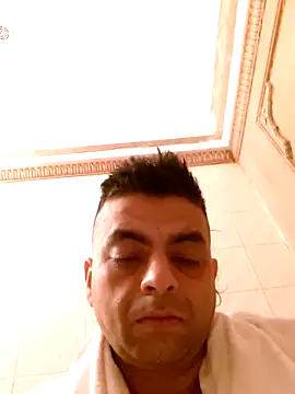 ashleellaunda7582 online show from March 9, 2026, 2:04 am