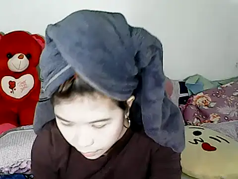 xxhotamizinggirl online show from March 23, 2026, 1:37 pm