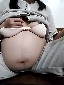 Snapshot of Aurora206 chatting on February 14, 2026, 2:58 pm Aurora206 online show from February 14, 2026, 2:58 pm