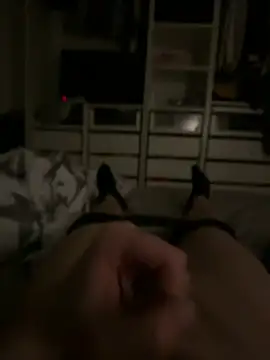 Snapshot of NotatingGrinder chatting on February 28, 2026, 12:55 am NotatingGrinder online show from February 28, 2026, 12:55 am