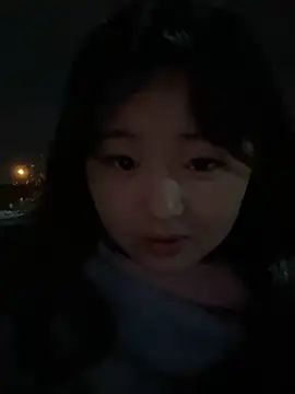 Snapshot of Mloy-01 chatting on March 3, 2026, 2:45 pm Mloy-01 online show from March 3, 2026, 2:45 pm