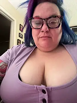 Snapshot of theUnihorniest chatting on March 28, 2026, 8:30 pm theUnihorniest online show from March 28, 2026, 8:30 pm