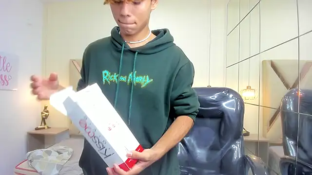 Anyelo Twink online show from March 10, 2026, 2:27 am