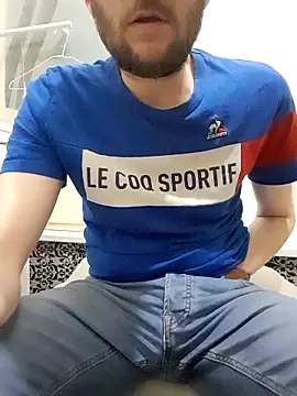 80julien online show from March 18, 2026, 6:44 pm