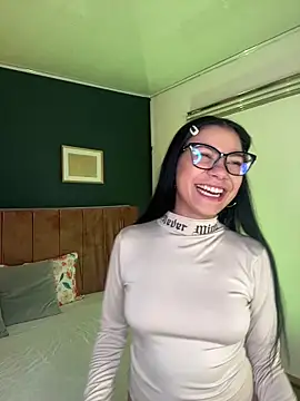 Snapshot of Little_Lexyy chatting on June 23, 2026, 5:27 am Little Lexyy online show from June 23, 2026, 5:27 am