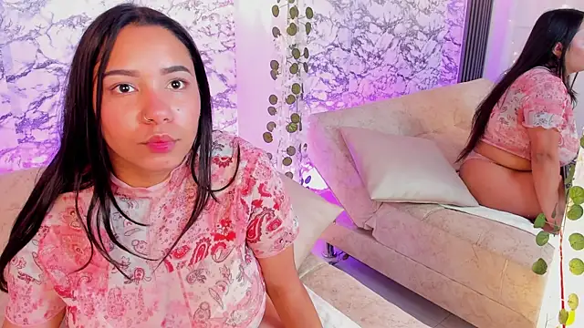 soffi joness23 online show from January 13, 2026, 12:21 pm