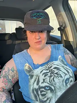 kitkathecartoonclown online show from March 11, 2026, 10:16 pm