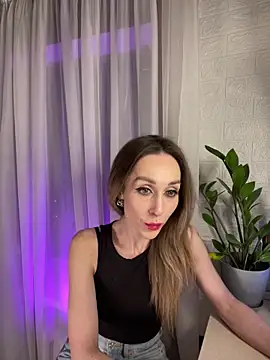 AnesaKis online show from February 15, 2026, 11:23 pm