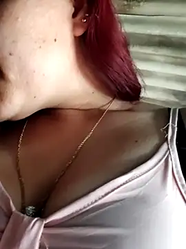 Snapshot of THALASSA_DIOSA chatting on February 24, 2026, 5:55 pm THALASSA DIOSA online show from February 24, 2026, 5:55 pm