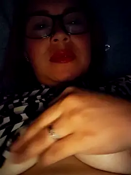 THALASSA DIOSA online show from April 22, 2026, 2:47 am