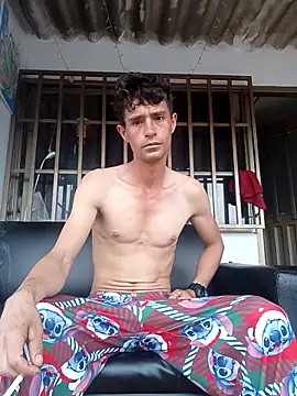 torvyHot online show from February 8, 2026, 12:08 pm