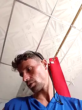 torvyHot online show from March 6, 2026, 7:43 pm