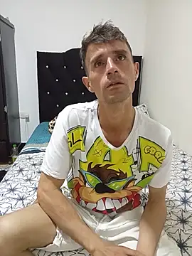 torvyHot online show from June 3, 2026, 8:03 pm
