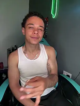 l-laross online show from June 17, 2026, 11:38 pm