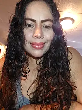  Zhamira online show from February 27, 2026, 2:39 pm