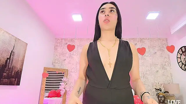 Snapshot of emily_clarkk_ chatting on February 10, 2026, 7:18 pm emily clarkk online show from February 10, 2026, 7:18 pm