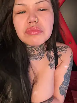 BaByDollxChloe online show from February 6, 2026, 7:12 am