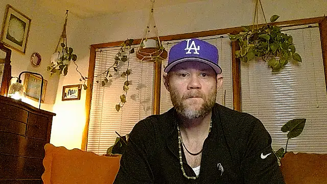 marcus graves 13 online show from February 9, 2026, 2:15 am