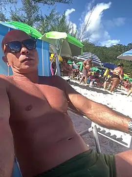 Snapshot of dogfrota chatting on February 21, 2026, 7:04 pm dogfrota online show from February 21, 2026, 7:04 pm