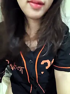 Dorea-mon online show from April 14, 2026, 1:22 am