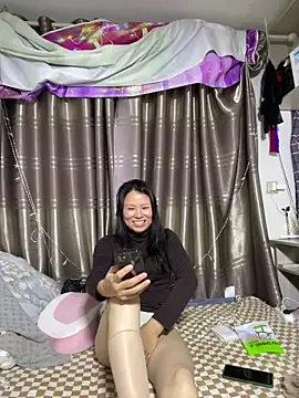 Snapshot of Sini-ii chatting on March 16, 2026, 11:36 am Sini-ii online show from March 16, 2026, 11:36 am