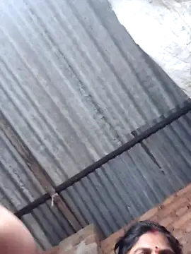 Hot di97 online show from April 13, 2026, 8:58 pm