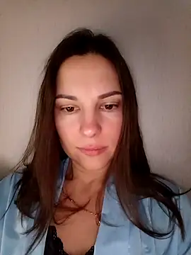 She-Moon online show from February 4, 2026, 6:36 pm