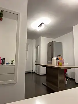 Missolevelvet online show from April 4, 2026, 10:18 pm