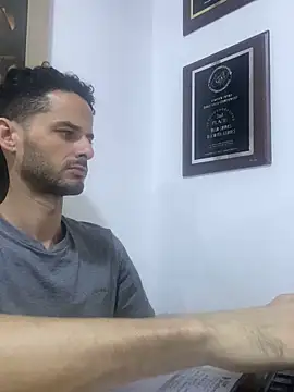 gatoquiles online show from February 2, 2026, 8:40 pm