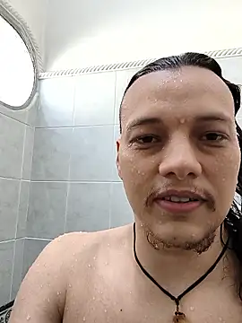 Snapshot of just_NB chatting on January 17, 2026, 6:44 pm just NB online show from January 17, 2026, 6:44 pm