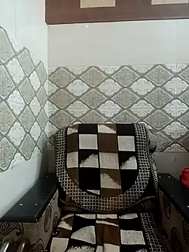 Cute purnima143 online show from February 17, 2026, 6:58 pm