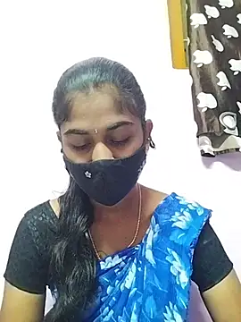 Tamil Hot RoyalQueen online show from April 15, 2026, 3:08 pm