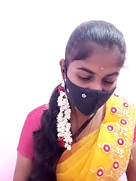 Tamil Hot RoyalQueen online show from May 9, 2026, 4:12 pm