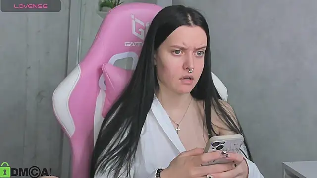 Snapshot of Kessi_Millisis chatting on February 11, 2026, 12:26 am Kessi Millisis online show from February 11, 2026, 12:26 am