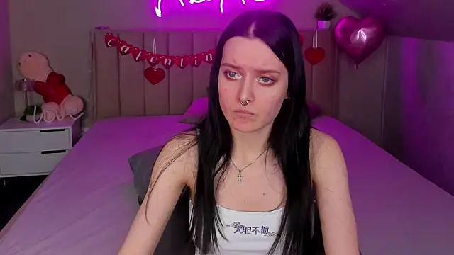 Snapshot of Kessi_Millisis chatting on February 18, 2026, 9:27 am Kessi Millisis online show from February 18, 2026, 9:27 am