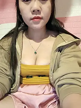 Snapshot of Ngocmai_lazdy chatting on February 4, 2026, 3:07 pm Ngocmai lazdy online show from February 4, 2026, 3:07 pm