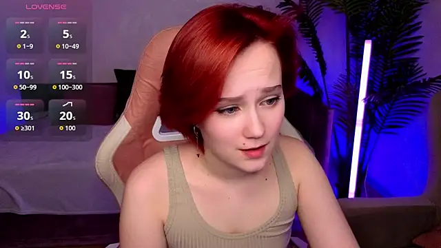 Ellie Heavenly online show from April 4, 2026, 8:34 am