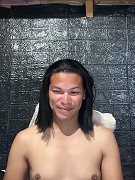 HugeAgatha online show from March 16, 2026, 10:14 pm